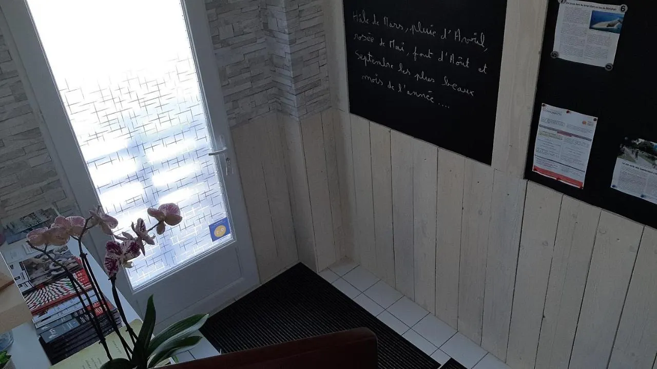 Studio 2 Personnes Entre Campagne Et Plages Questembert 0*,  France